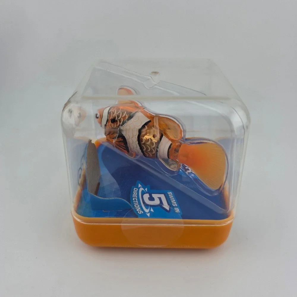 Zuru Robo‎ Alive Robo Fish Water Activated Color Changing Toy Brand New